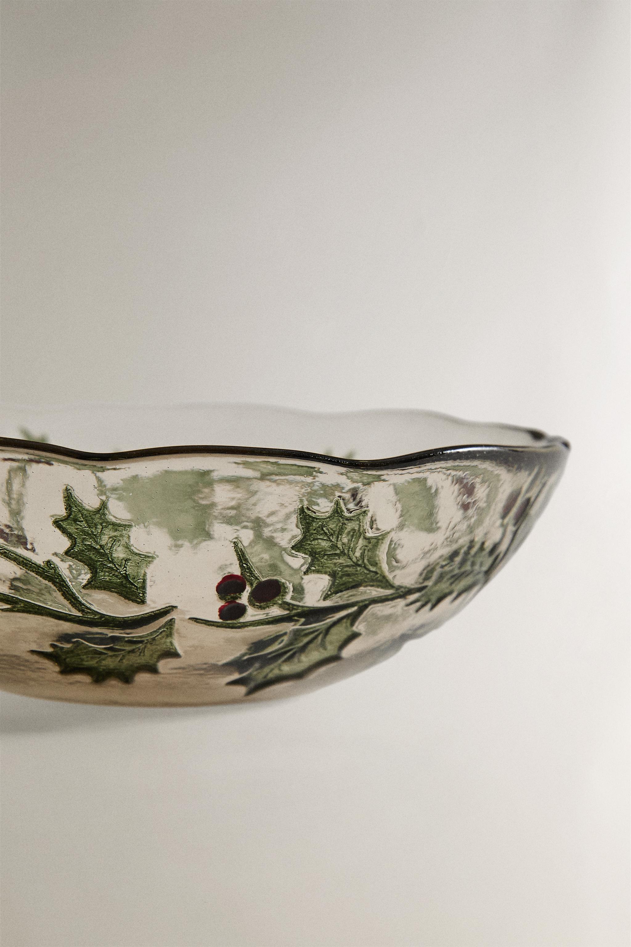 CHRISTMAS HOLLY LEAF GLASS BOWL